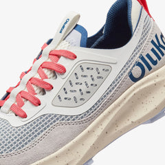 Makiki  -  Bright White / Coastal Blue